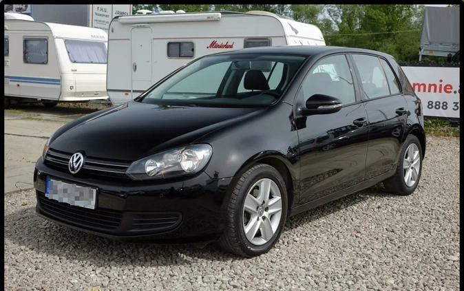 Volkswagen Golf cena 28999 przebieg: 219508, rok produkcji 2010 z Jedwabne małe 154